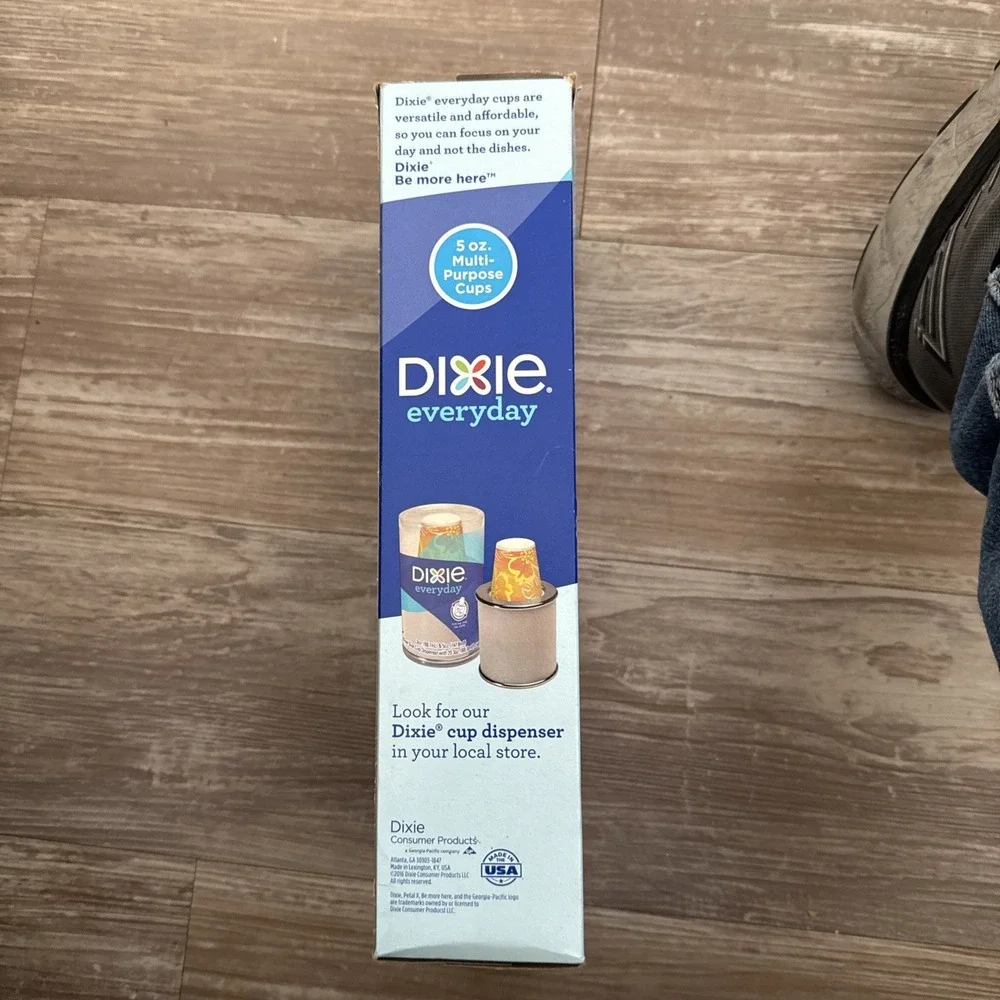 Open Box 67 Count Dixie Bathroom Cups Pack 5 oz (4Type Everyday Medallions) 2016